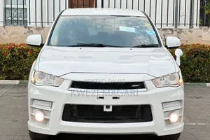 Mitsubishi Outlander 2009 White