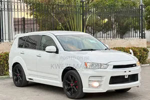Mitsubishi Outlander 2009 White