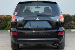 Mitsubishi Outlander 2008 Black