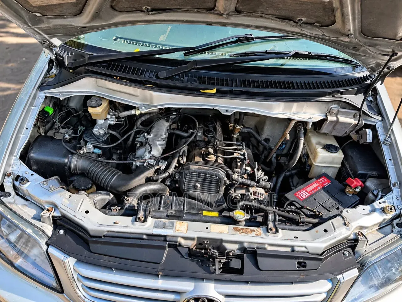 Toyota Noah 2002 Silver