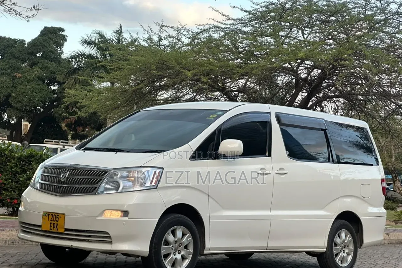 Toyota Alphard 2004 White
