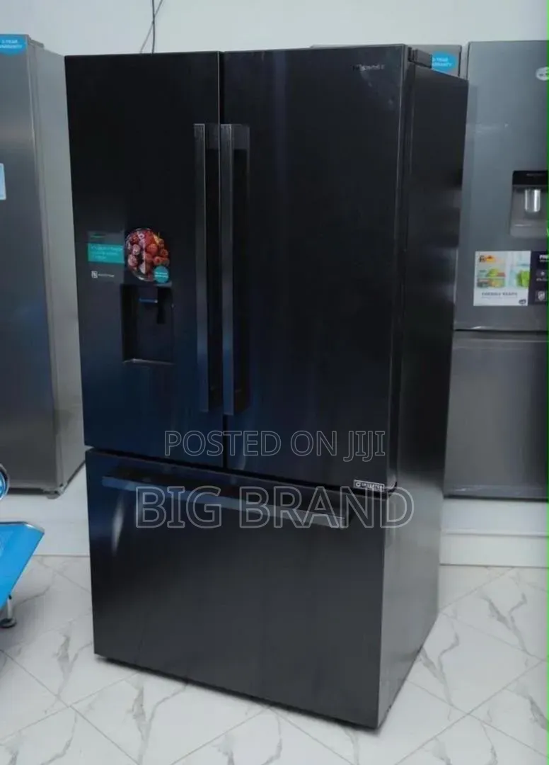 Hisense Fridge 575L