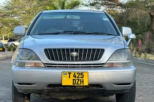 Toyota Harrier 2000 Silver
