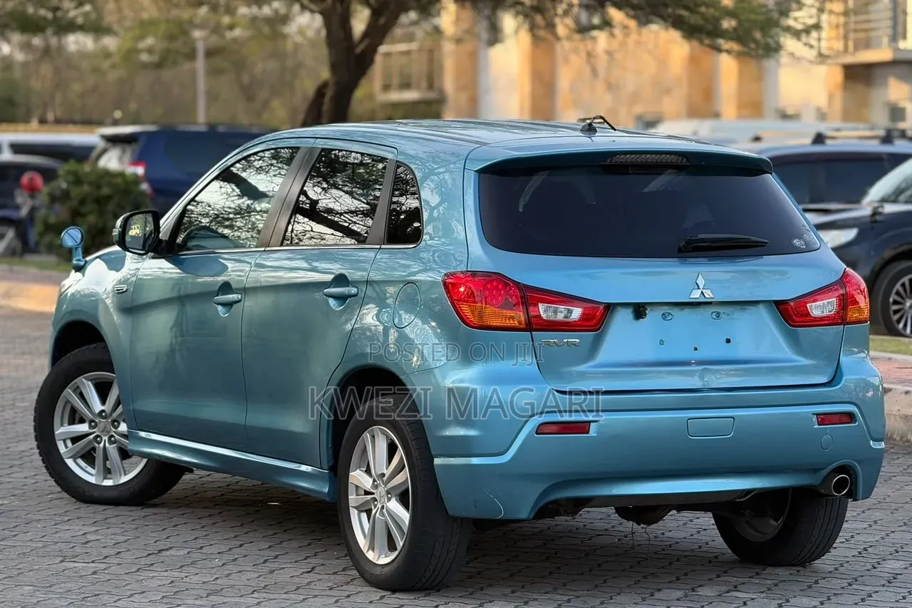 Mitsubishi RVR 2.0 2011 Blue