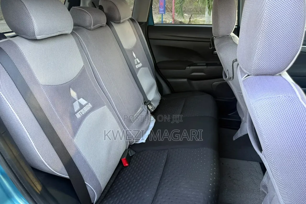Mitsubishi RVR 2.0 2011 Blue