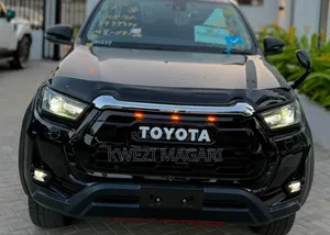 Toyota Hilux 2022 Black