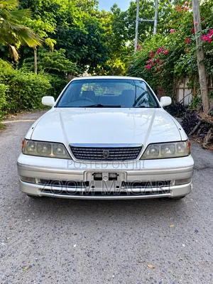 Toyota Mark II 1995 White