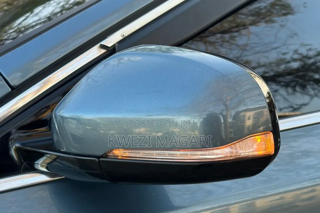 Volvo V40 2014 Blue