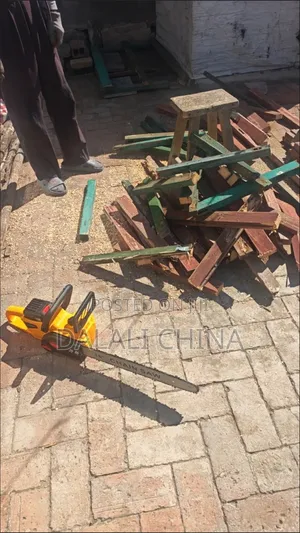 High Power Lithium Battery Chainsaw