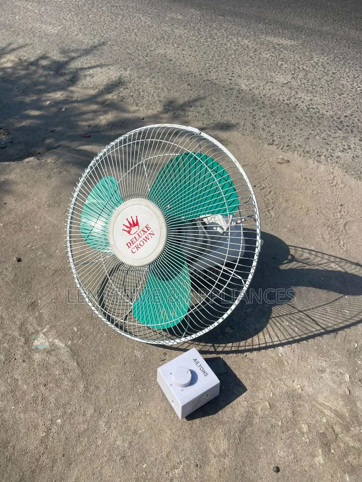 Fen Quality Kabisa Brand Ya Deluxe Crown