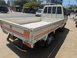 Toyota TownAce 2006 White