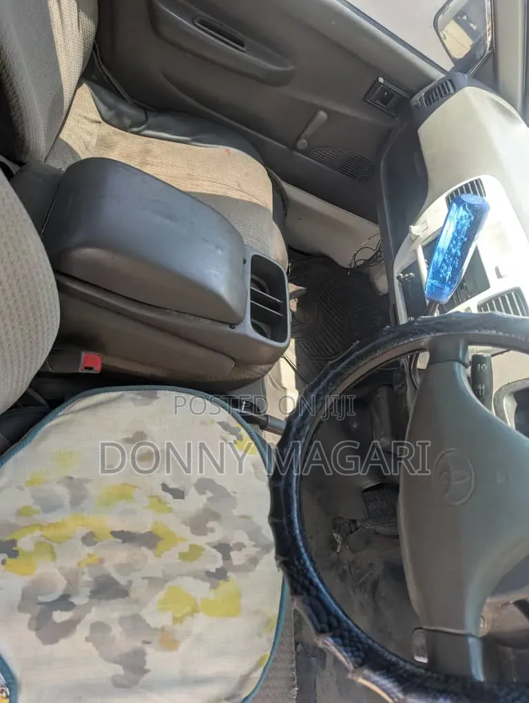 Toyota TownAce 2006 White