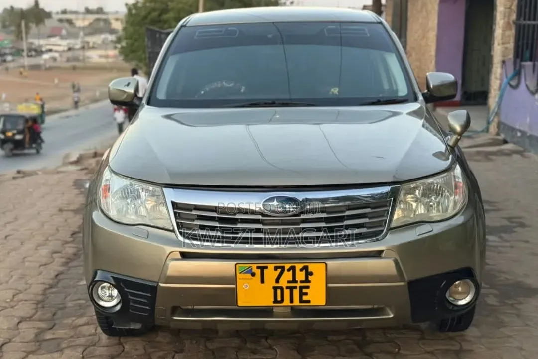 Subaru Forester 2008 Gold