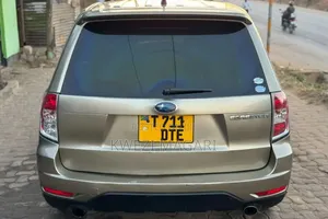 Subaru Forester 2008 Gold