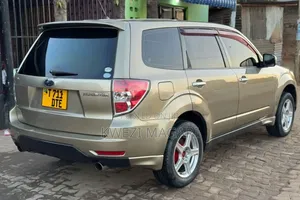 Subaru Forester 2008 Gold