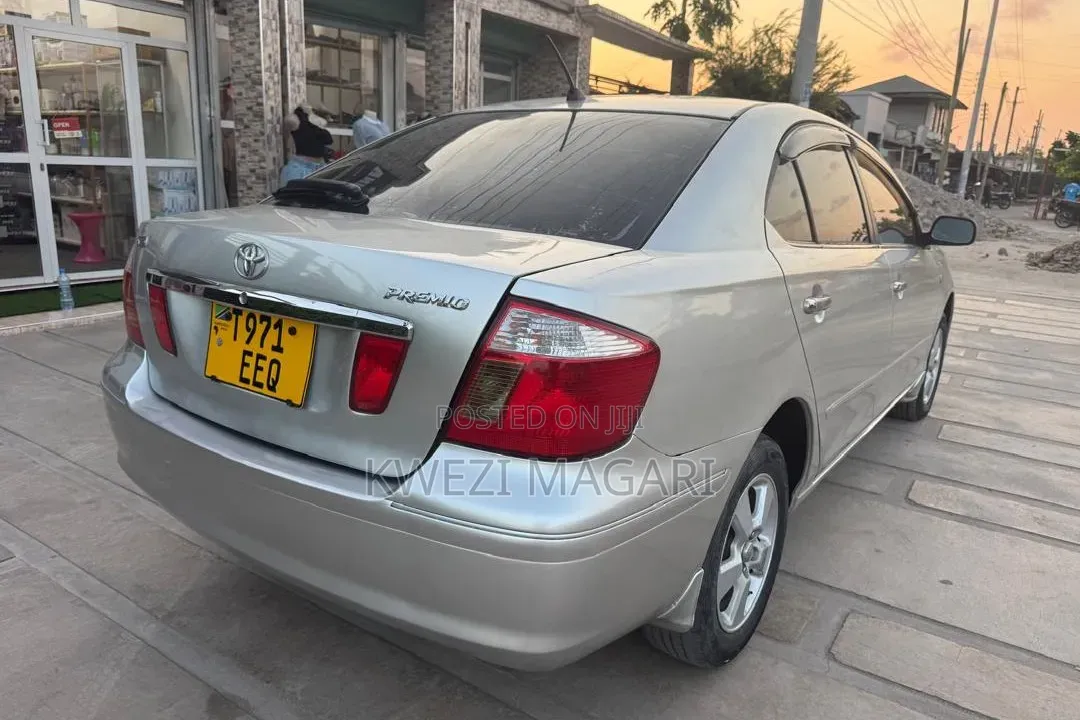Toyota Premio 2003 Silver