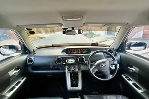 Toyota Corolla Rumion 2010 Silver