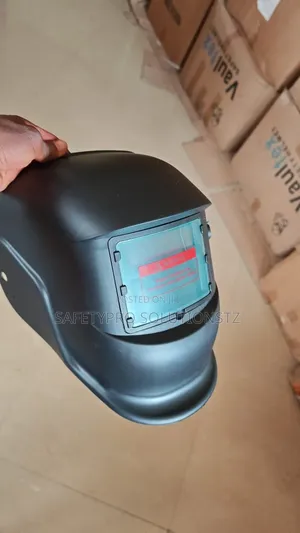 Auto Darkening Welding Helmet
