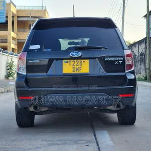 Subaru Forester 2011 Black