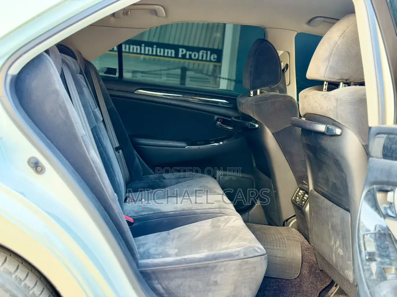 Toyota Crown 2004 White