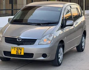 Toyota Corolla Spacio 2004