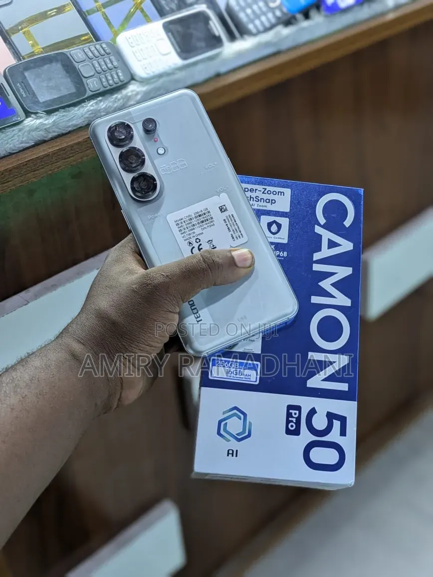 New Tecno Camon 50 Pro 256 GB Silver