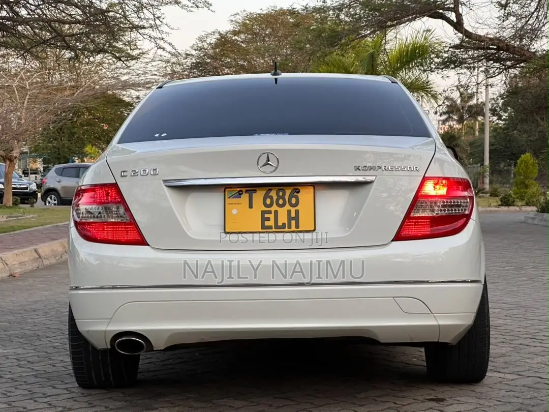 Mercedes-Benz C-Class C 180 Kompressor (S203) 2007 White