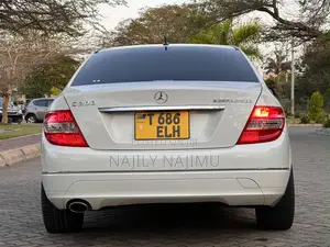 Mercedes-Benz C-Class C 180 Kompressor (S203) 2007 White