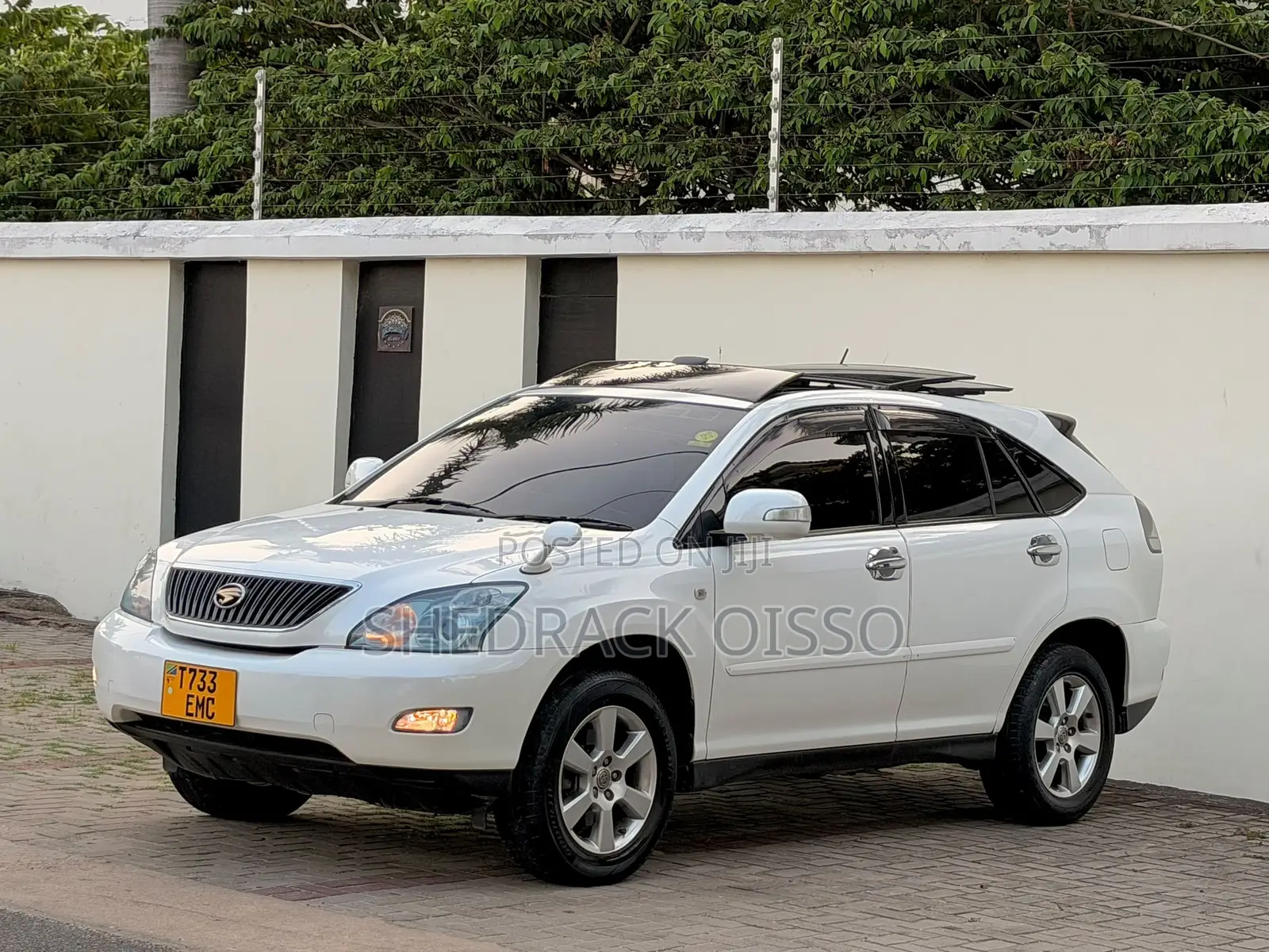 Toyota Harrier 2009 White
