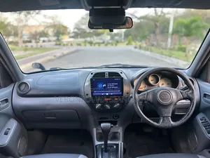 Toyota RAV4 2001 Black