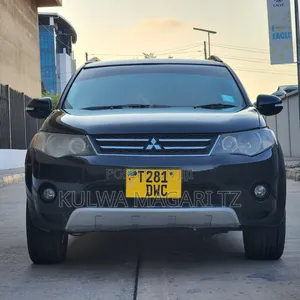 Mitsubishi Outlander 2010 Black