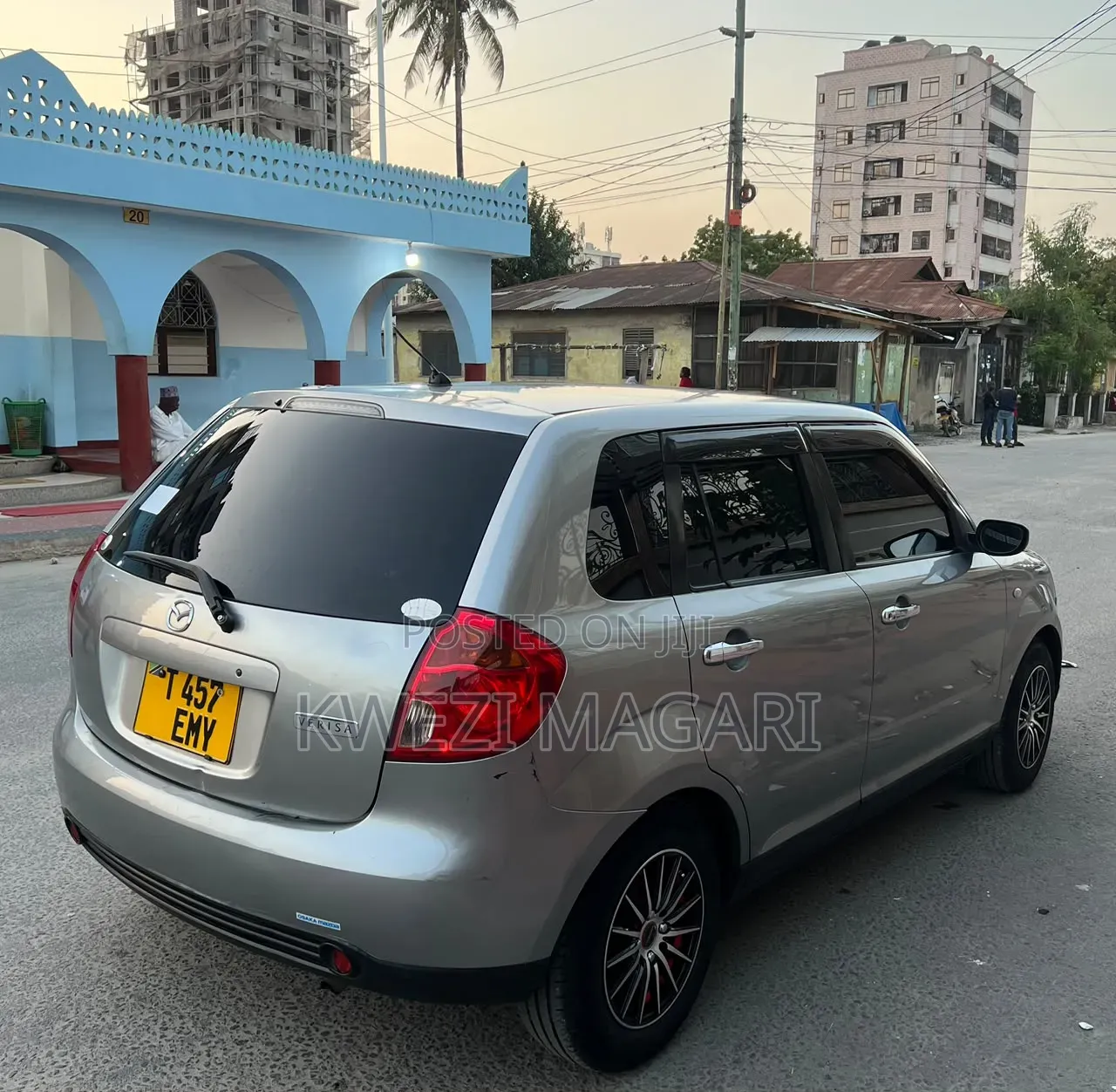 Mazda Verisa 2010 Gray