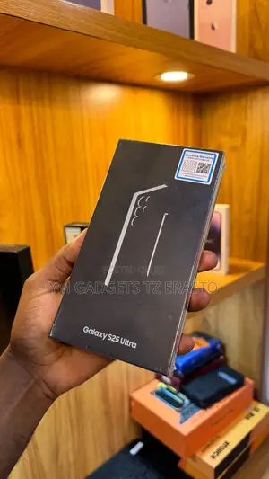 New Samsung Galaxy S25 Ultra 256 GB Silver