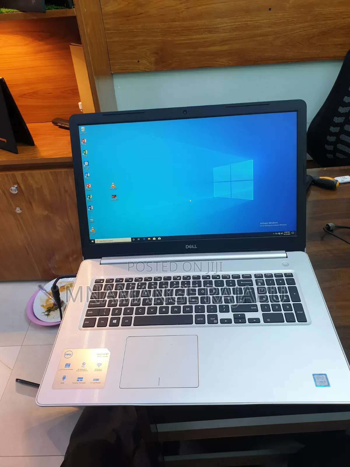 Laptop Dell Inspiron 7566 4GB Intel Core i3 HDD 320GB