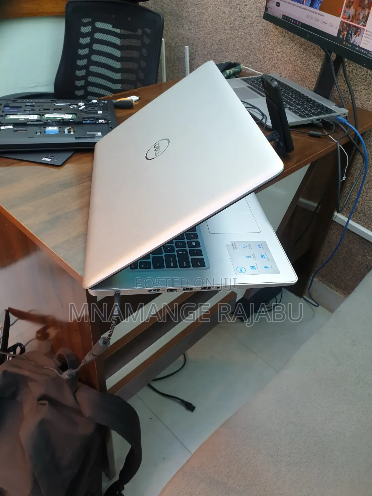 Laptop Dell Inspiron 7566 4GB Intel Core i3 HDD 320GB
