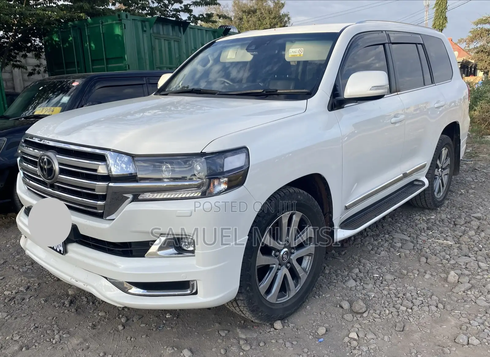 Toyota Land Cruiser 2015 White