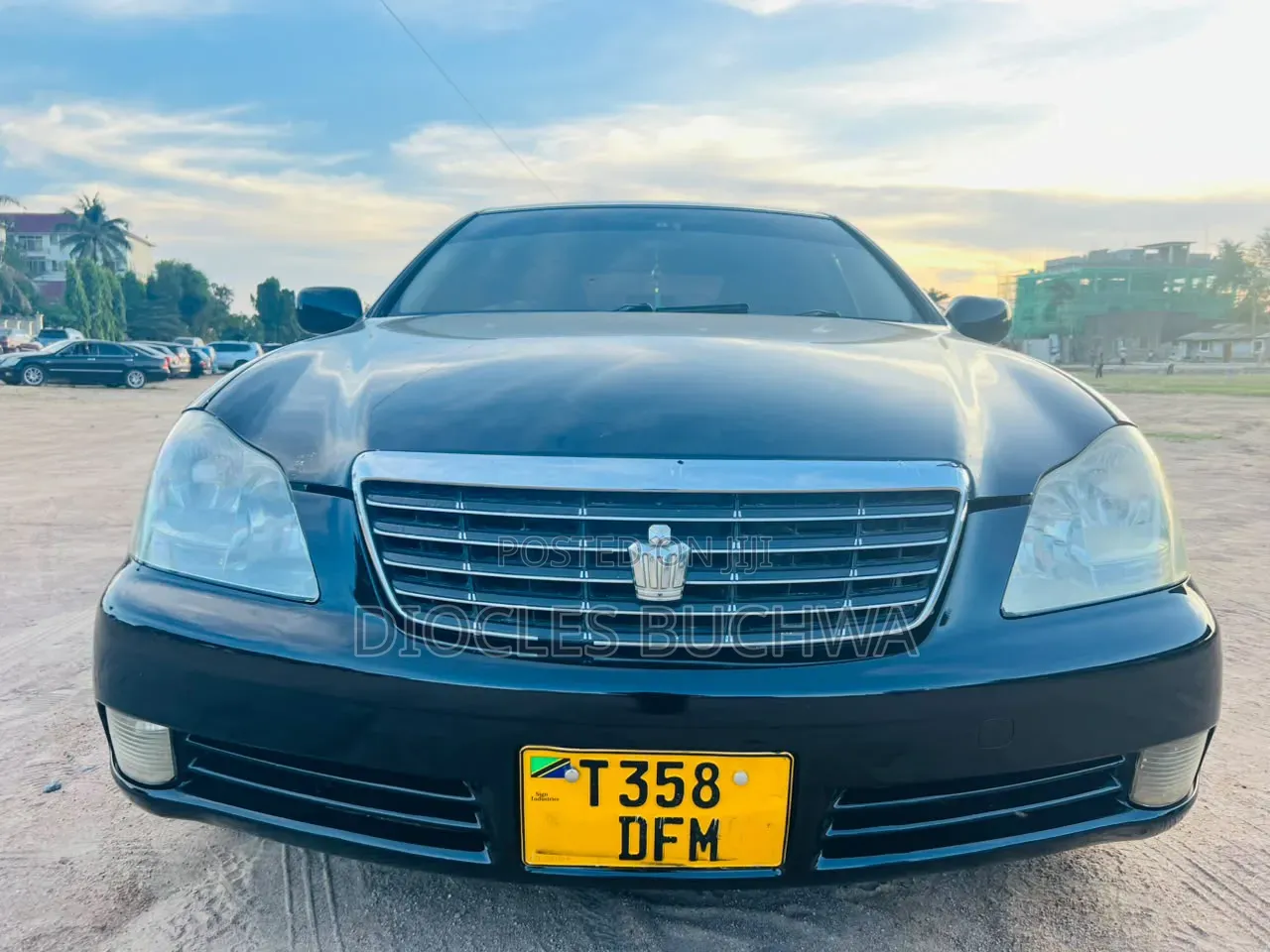 Toyota Crown 2004 Black