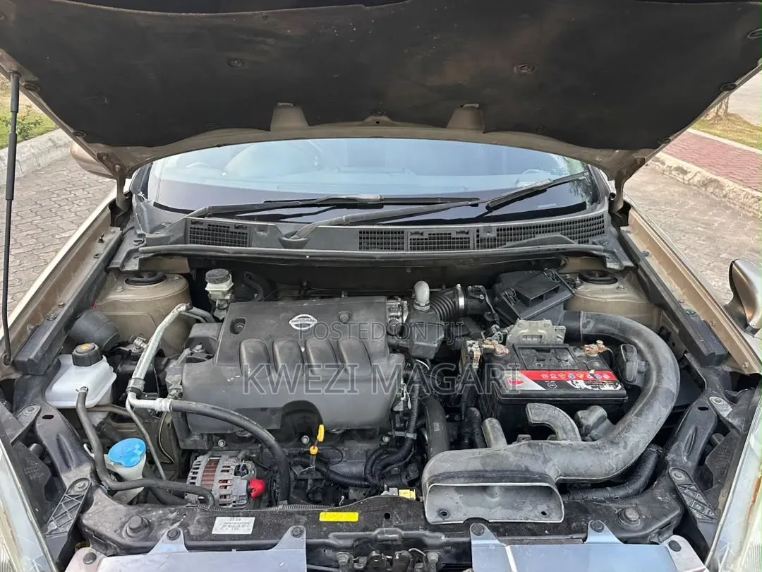 Nissan Dualis 2009 Gold