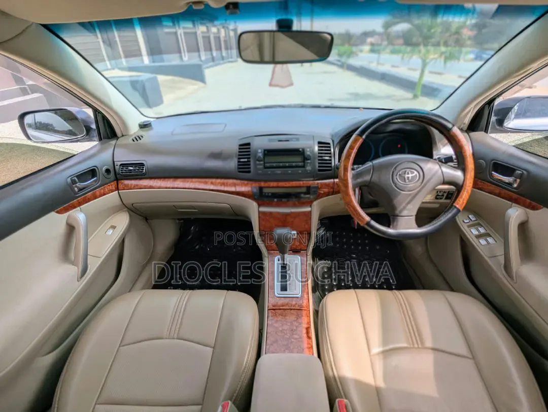 Toyota Premio 2006 Silver