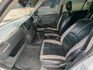 Toyota Succeed 2005 Silver