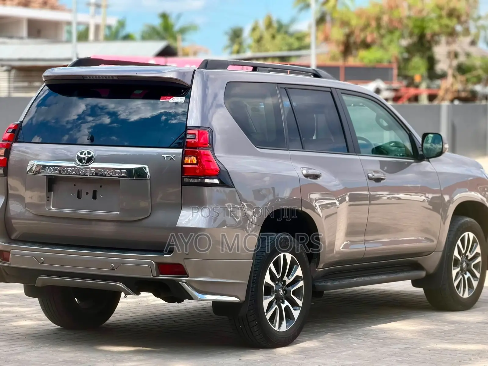 Toyota Land Cruiser Prado 4.0 Petrol TX 2022 Brown