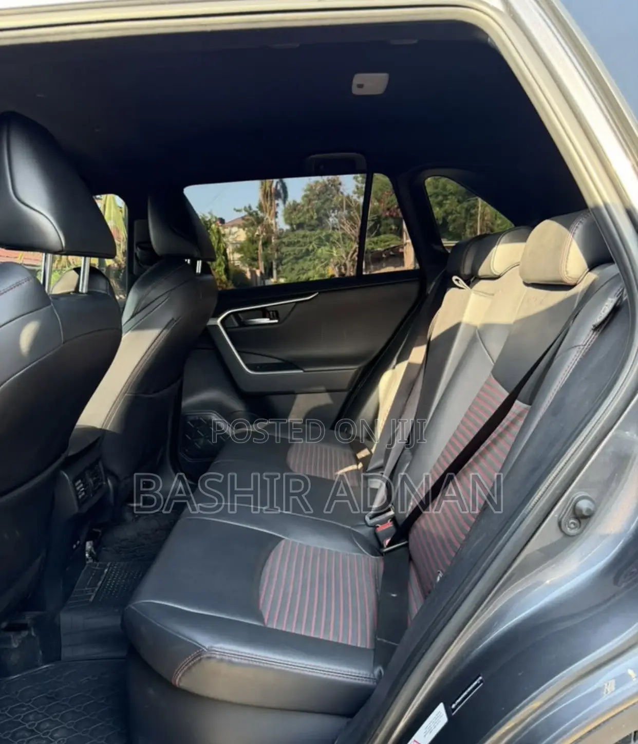 Toyota RAV4 2023 Gray