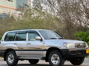 Toyota Land Cruiser 2001