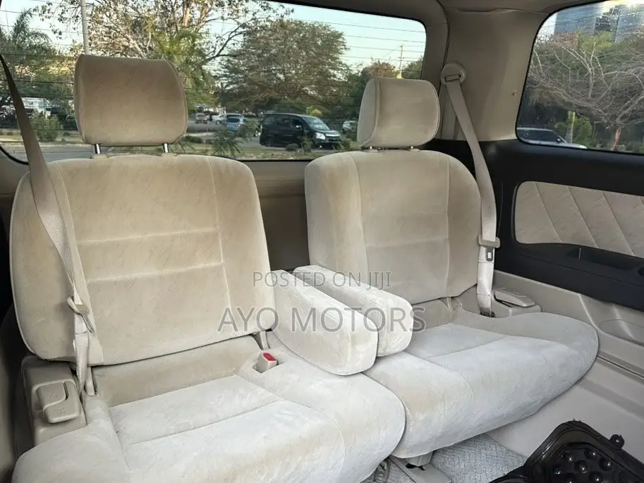 Toyota Alphard 2007 White
