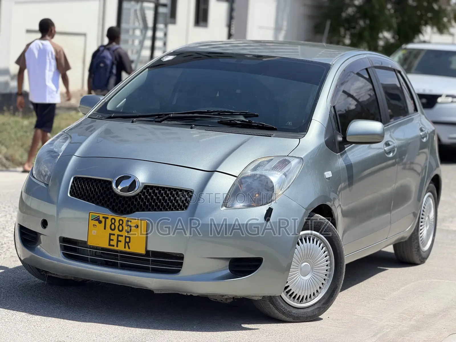 Toyota Vitz 2007 Gray
