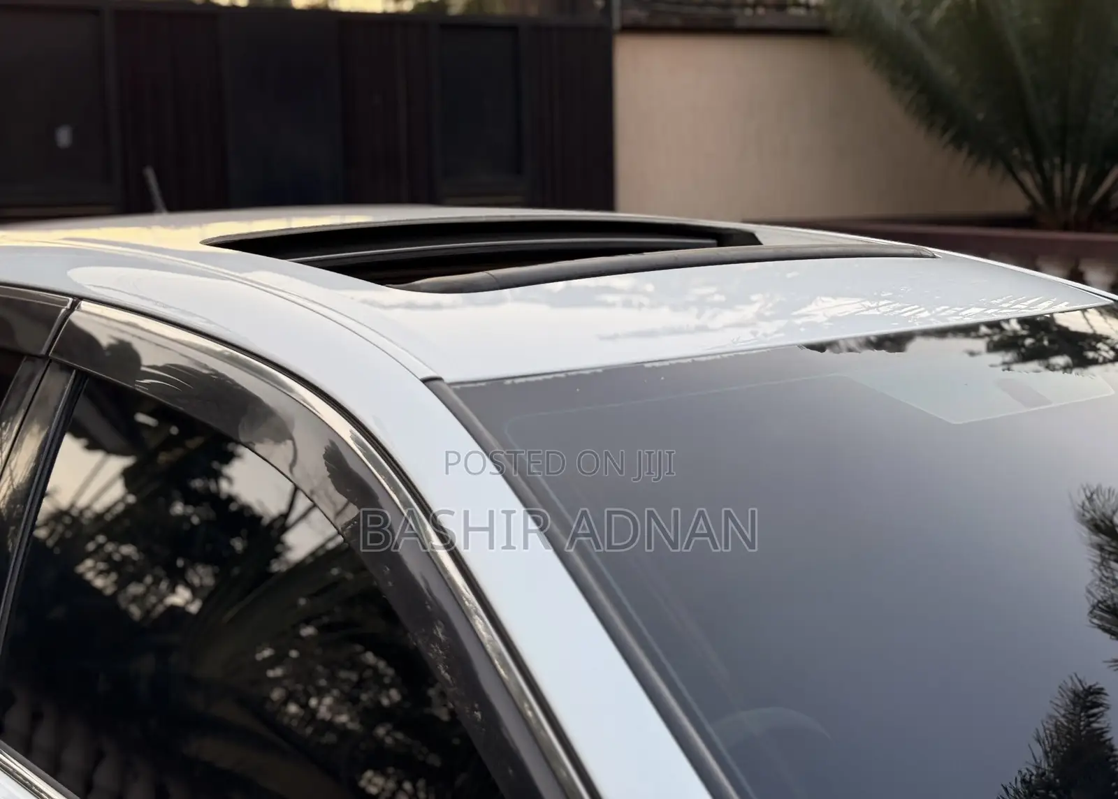 Toyota Crown 2009 Off white