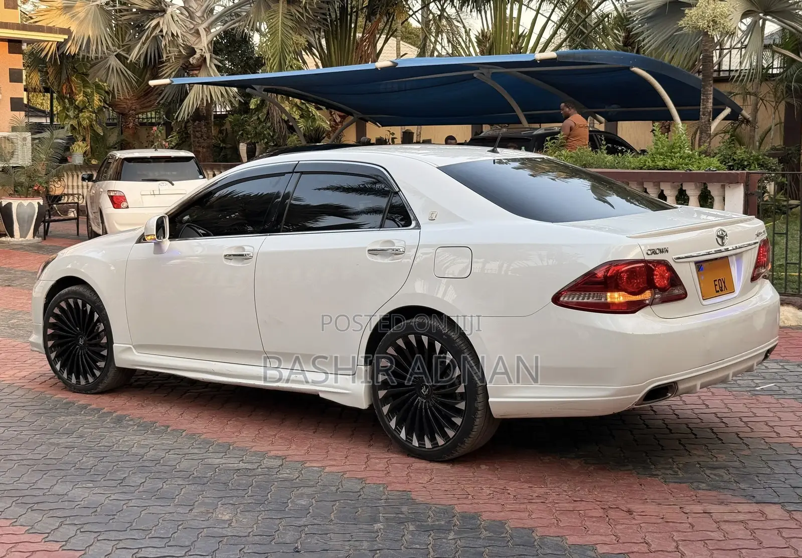 Toyota Crown 2009 Off white