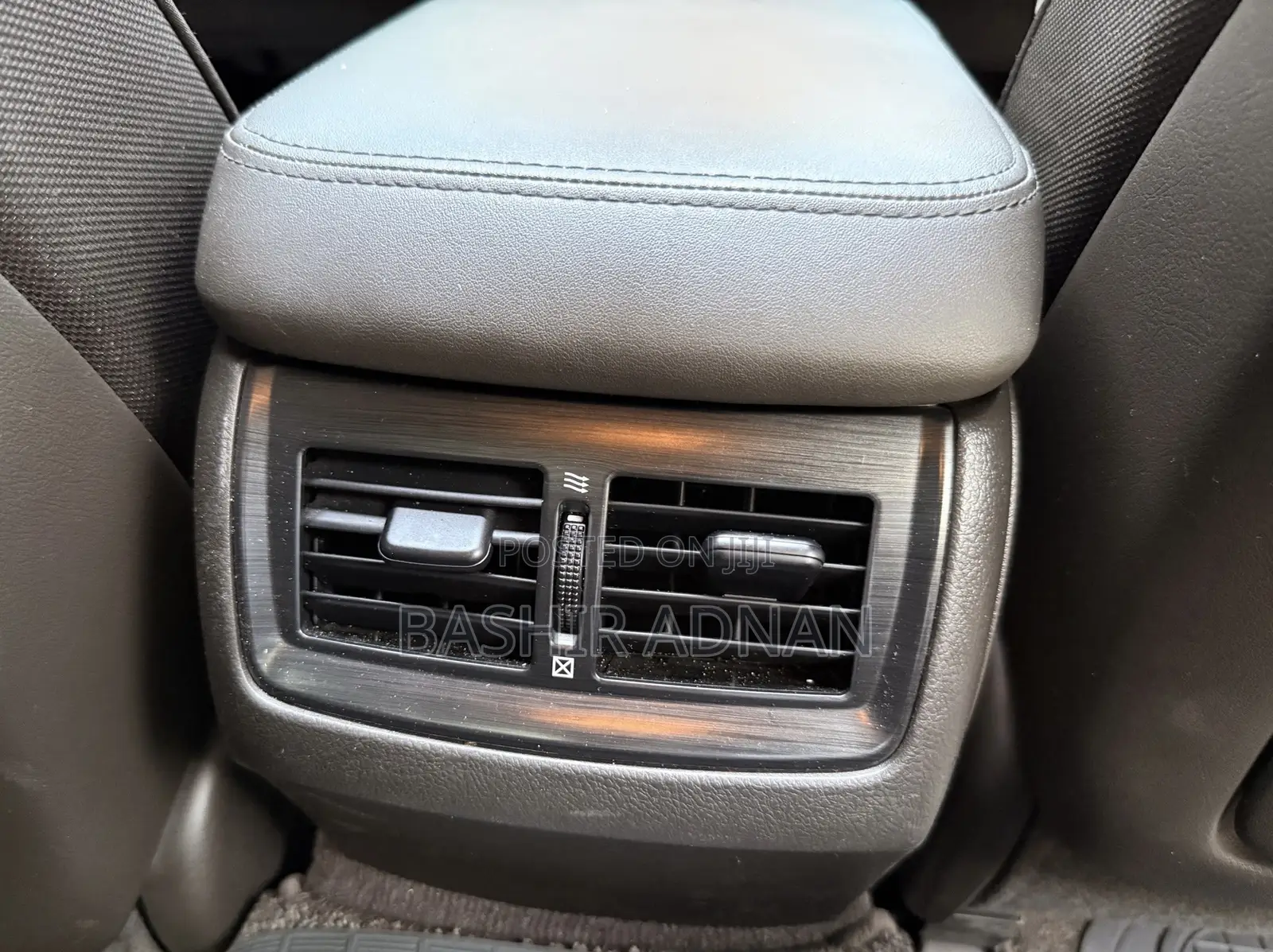 Toyota Crown 2009 Off white