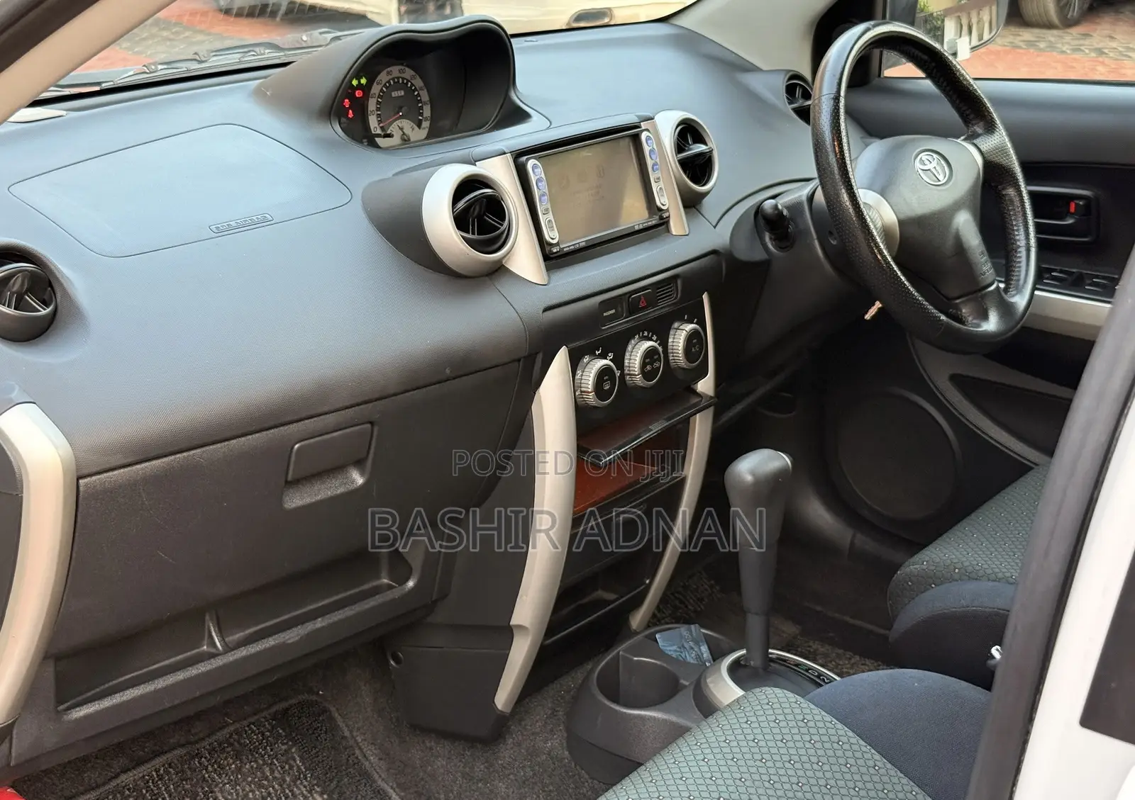 Toyota IST 2006 White