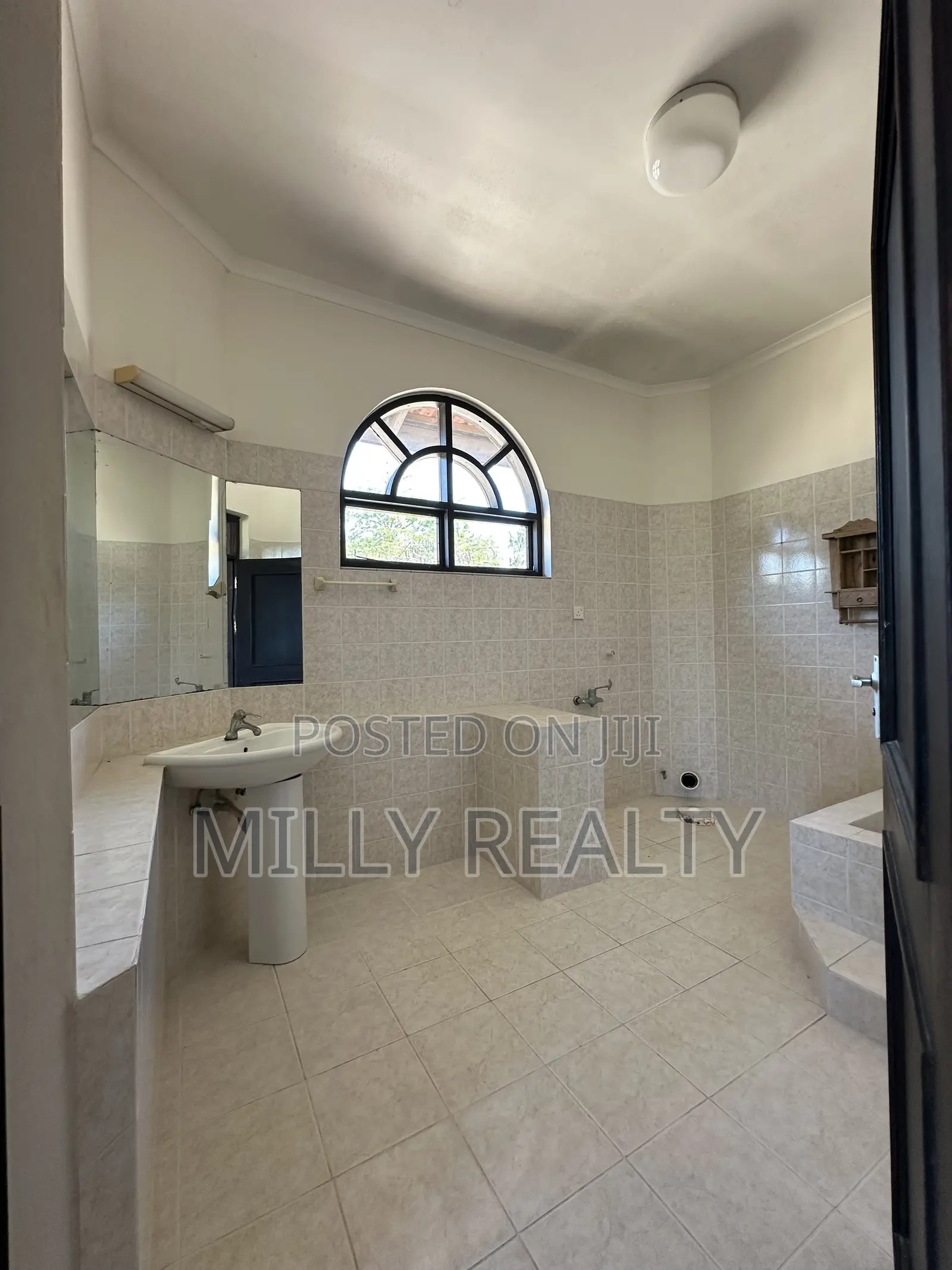 Prime Plot/ Mansion for Sale MBEZI BEACH RAMADA